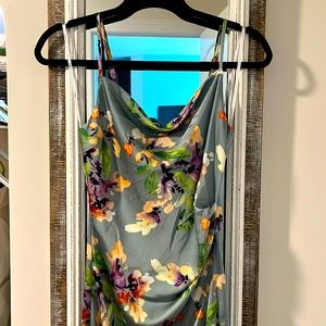 Pretty floral dress, tea length.